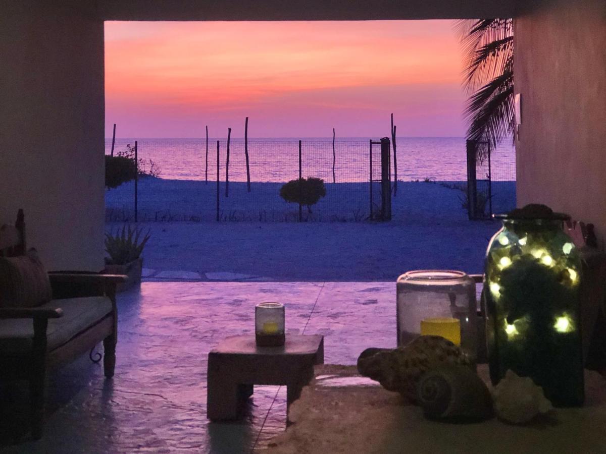 Playa 55 Beach Escape - Adults Only Guesthouse セレストゥン エクステリア 写真