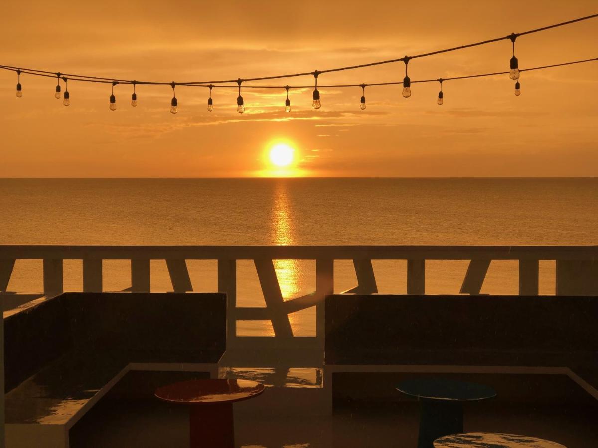 Playa 55 Beach Escape - Adults Only Guesthouse セレストゥン エクステリア 写真