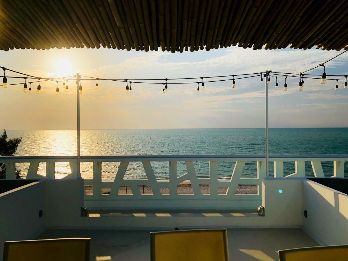 Playa 55 Beach Escape - Adults Only Guesthouse セレストゥン エクステリア 写真