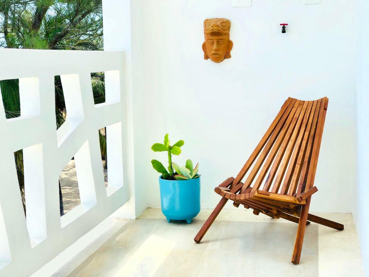 Playa 55 Beach Escape - Adults Only Guesthouse セレストゥン エクステリア 写真